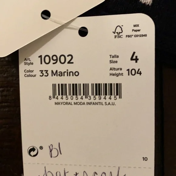 MAYORAL Boys hat and scarf set size 4T Brand New - Picture 6 of 9